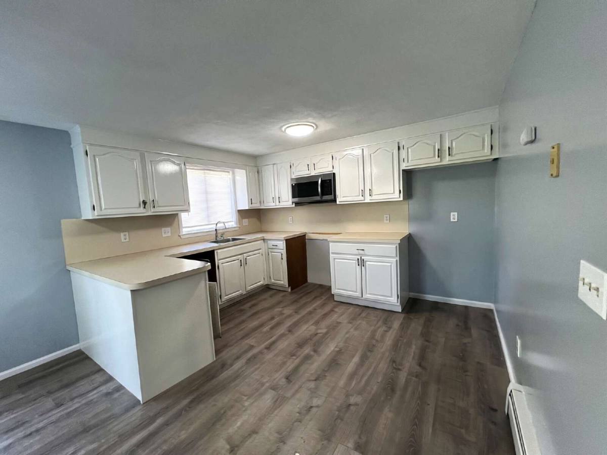Condo for rent at 1 Eagan Place, Peabody, MA 01960