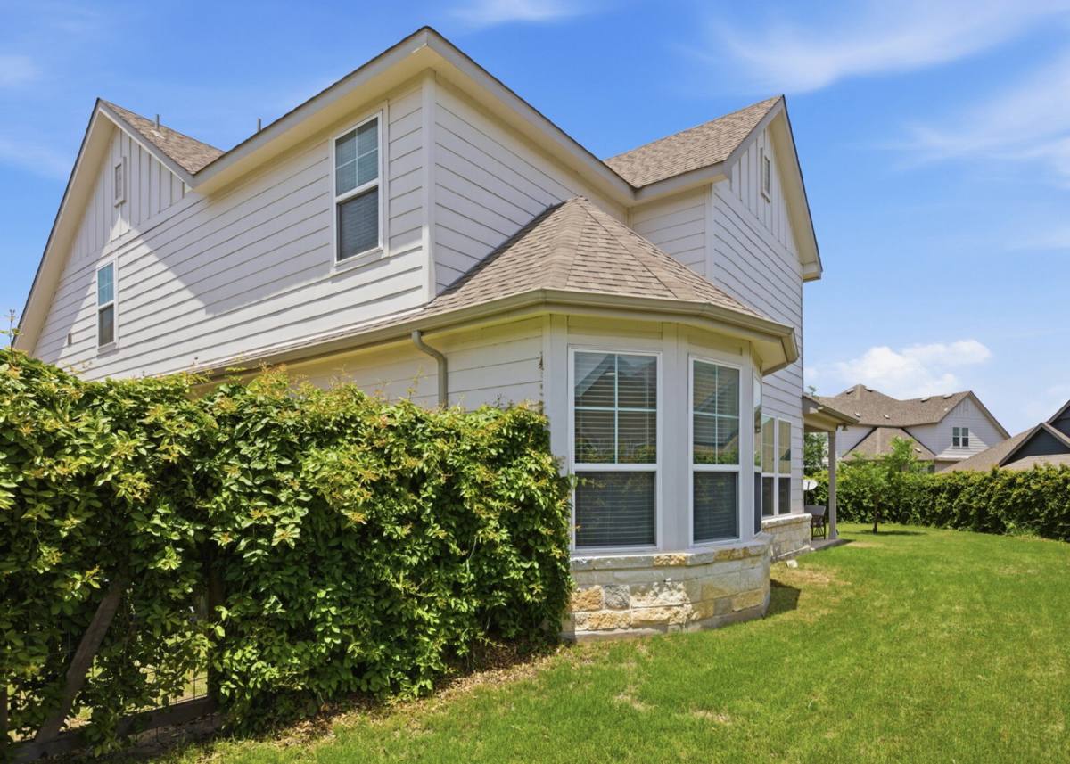 House for rent at 9010 Canopy Bend, Schertz, TX 78154