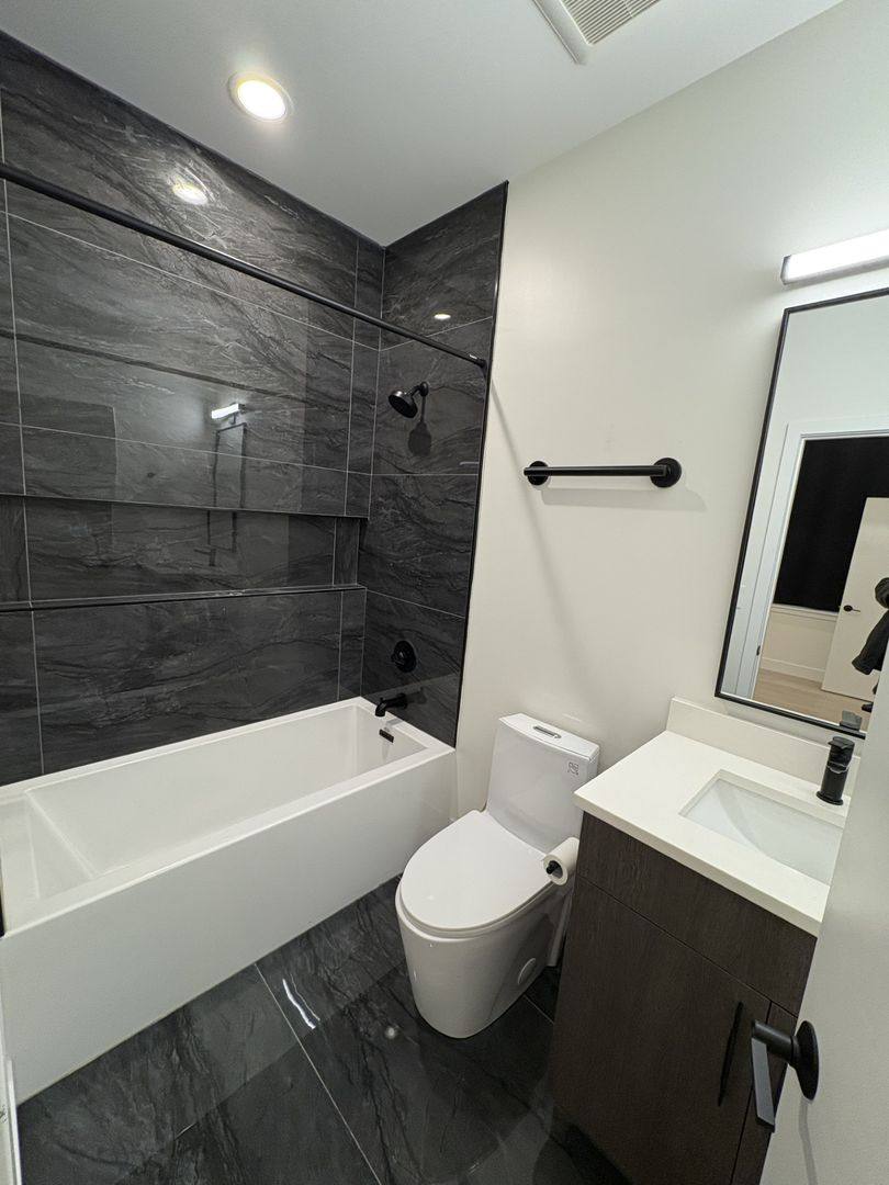Apartment for rent at 611 S Fagley St, Baltimore, MD 21224
