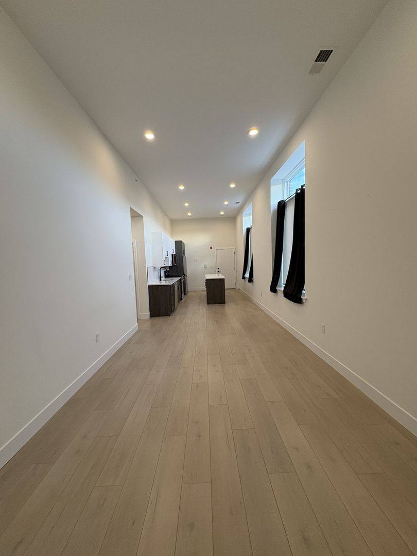 Apartment for rent at 611 S Fagley St, Baltimore, MD 21224