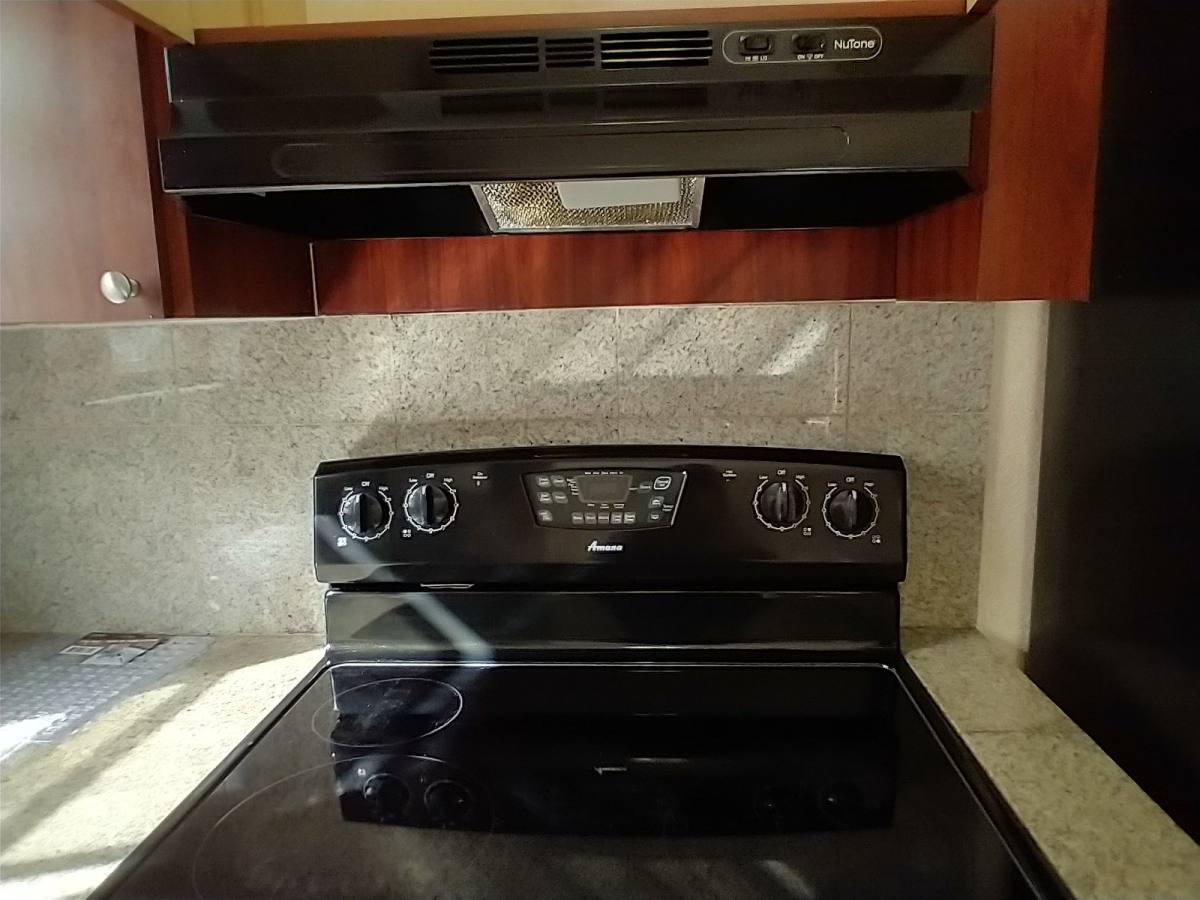Townhouse for rent at 145 W 43 St, Hialeah, FL 33012