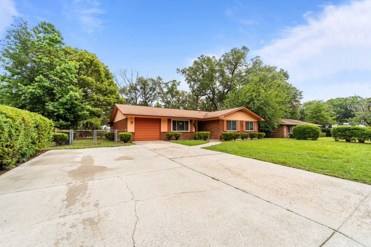 House for rent at 6 Monica Blvd, Savannah, GA 31419