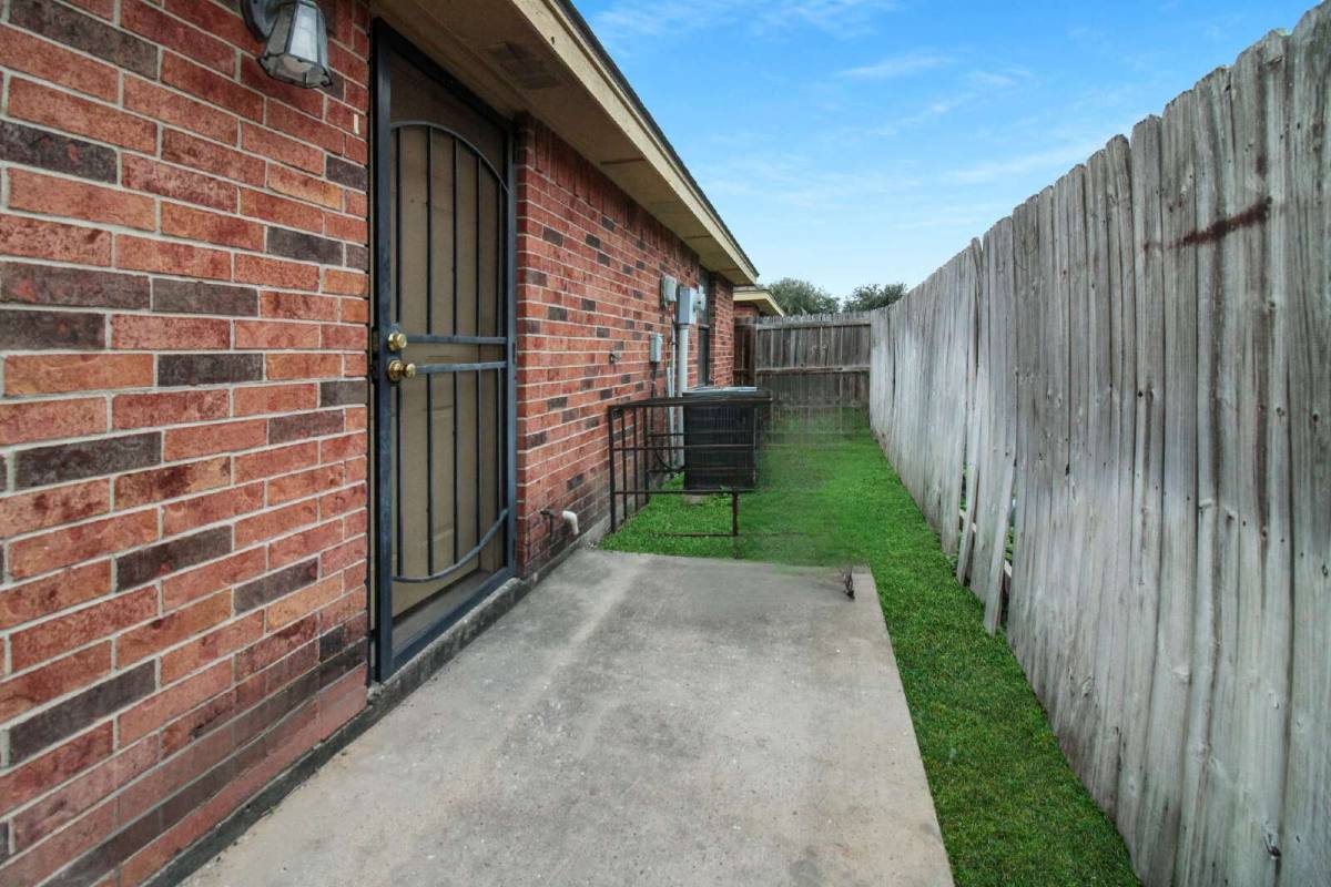 Apartment for rent at 1803 S Horse St #2, Pharr, TX 78577