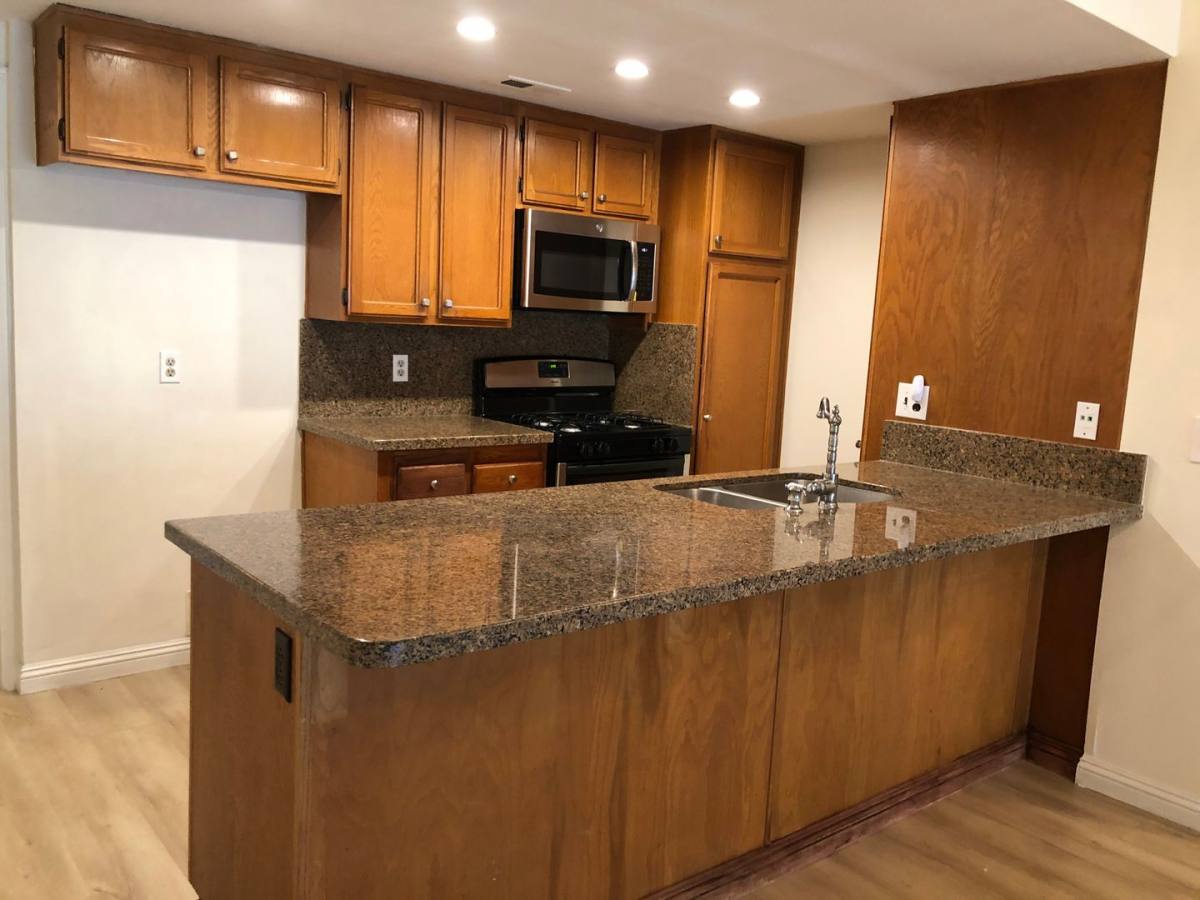Apartment for rent at 11630 Warner Ave, Fountain Valley, CA 92708