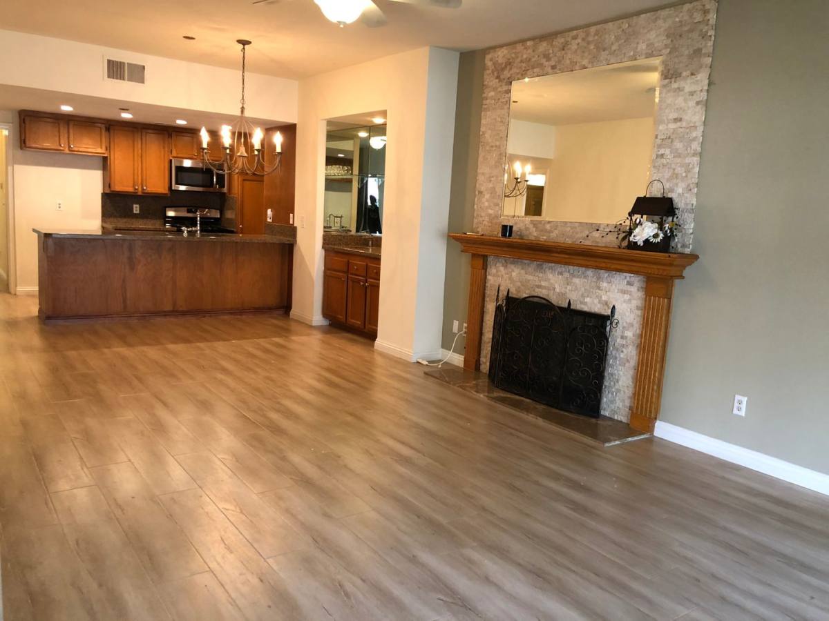 Apartment for rent at 11630 Warner Ave, Fountain Valley, CA 92708