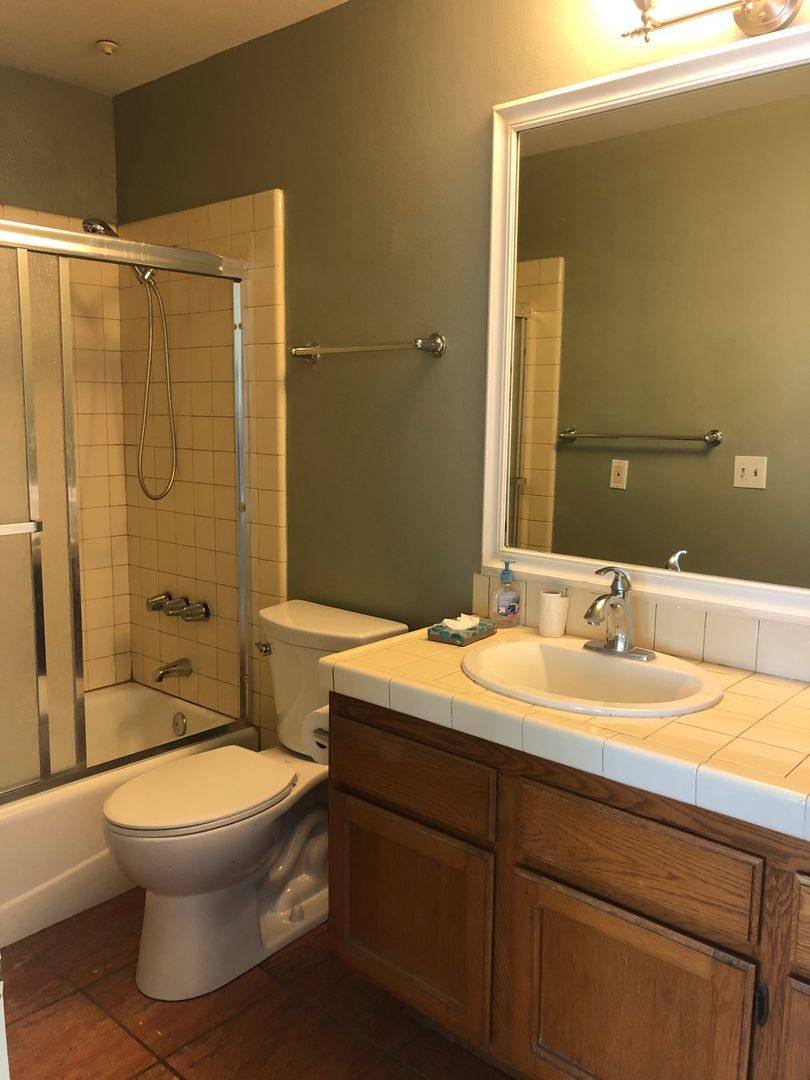Apartment for rent at 11630 Warner Ave, Fountain Valley, CA 92708