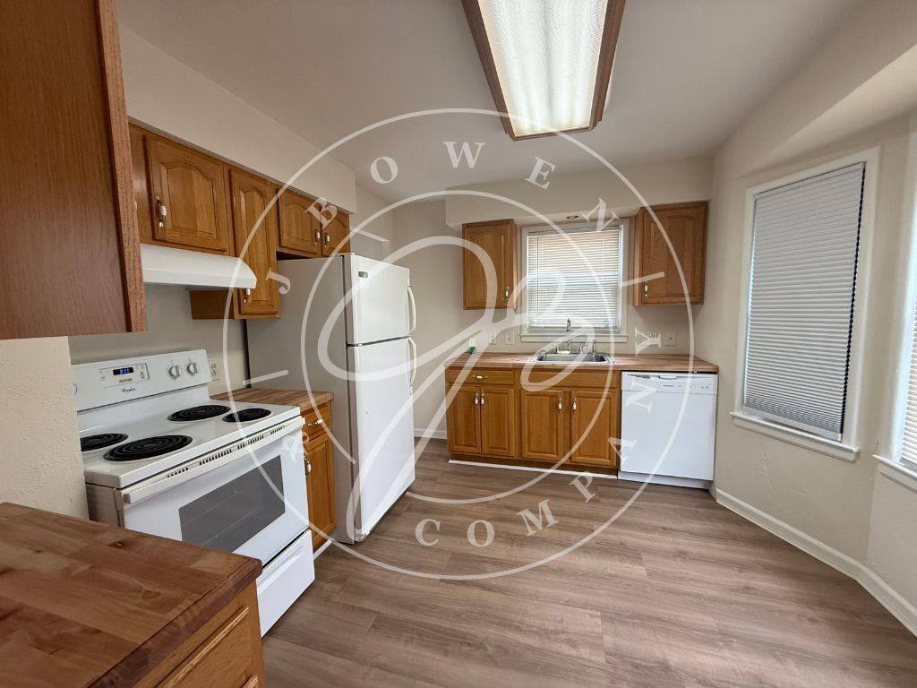 House for rent at 1014 Mackow Dr, Toledo, OH 43607