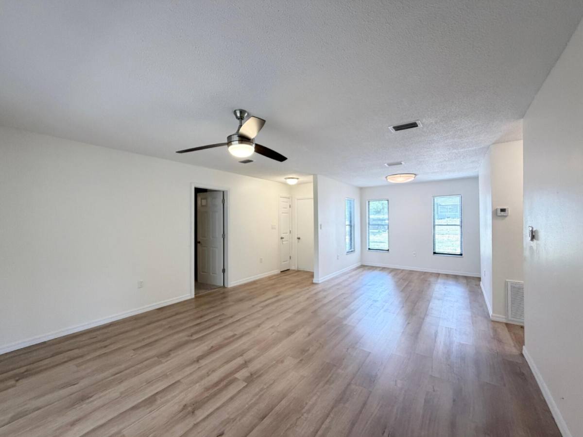 House for rent at 11 Bahia Court Loop, Ocala, FL 34472