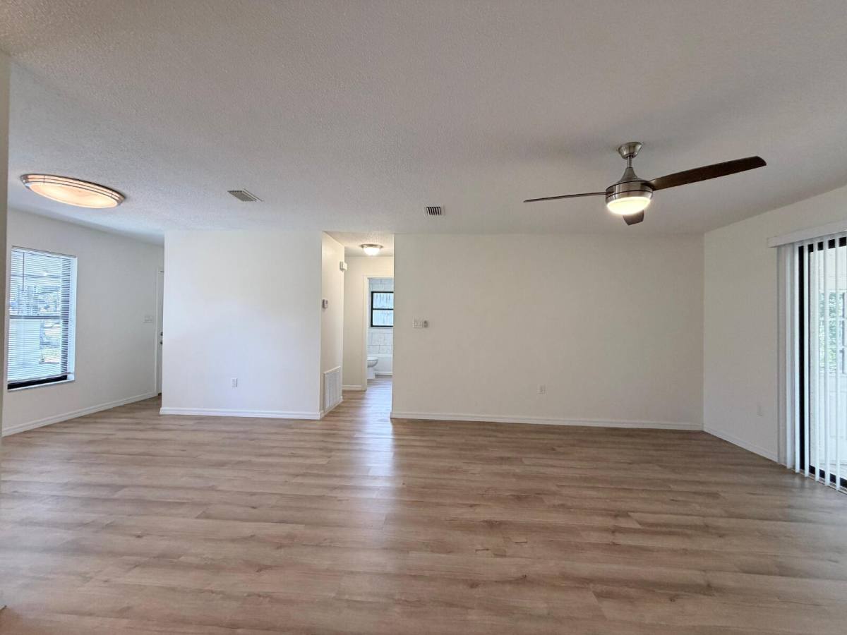House for rent at 11 Bahia Court Loop, Ocala, FL 34472