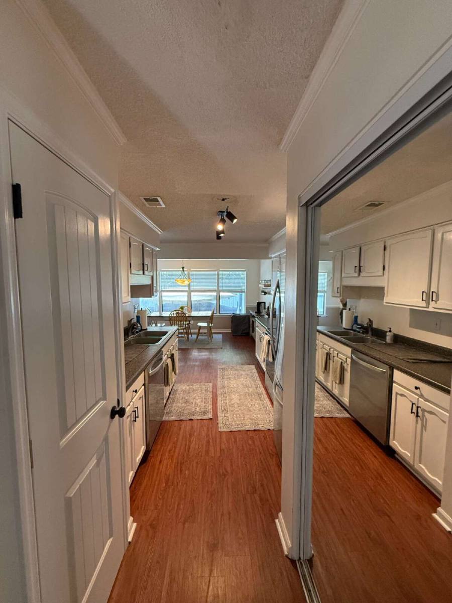 Townhouse for rent at 11 Battery Lane, Beaufort, SC 29902