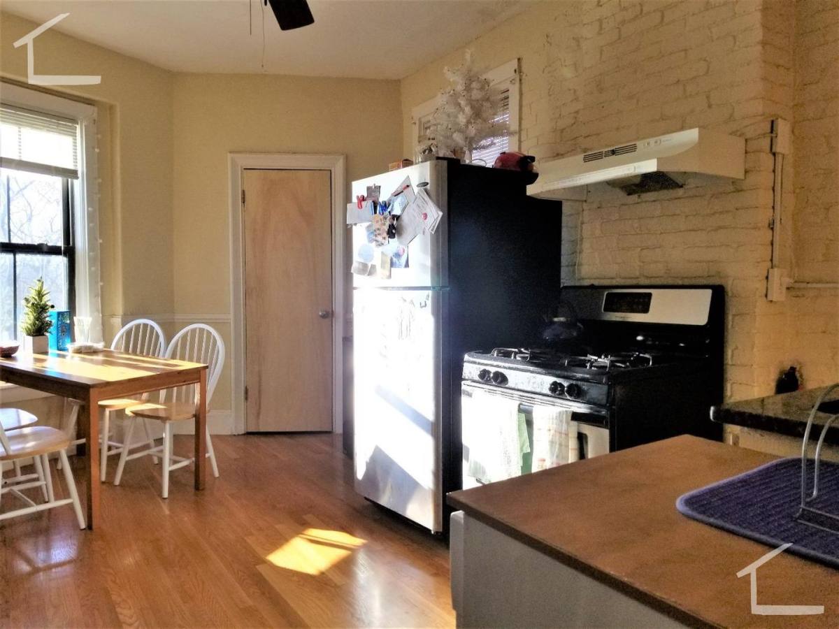 Apartment for rent at 92 Hammond St #8, Roxbury Crossing, MA 02120