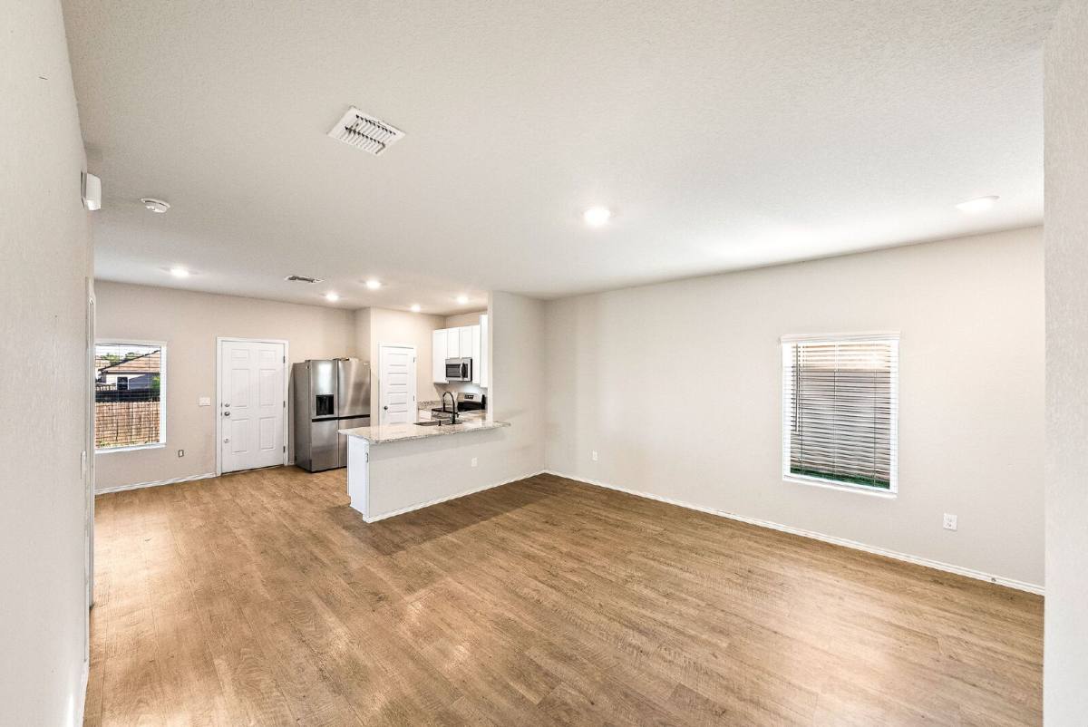 House for rent at 7663 Stud Dr, Elmendorf, TX 78112