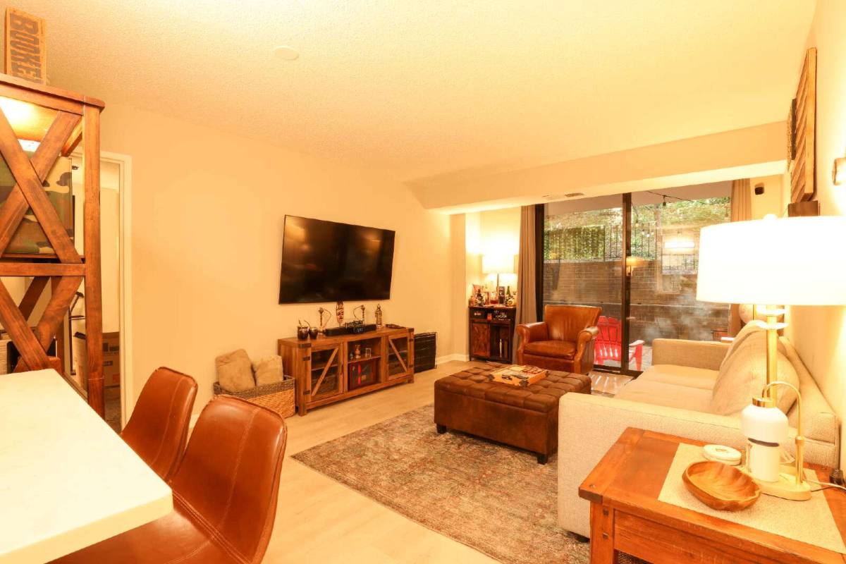 Apartment for rent at 1808 Old Meadow Rd #215, McLean, VA 22102