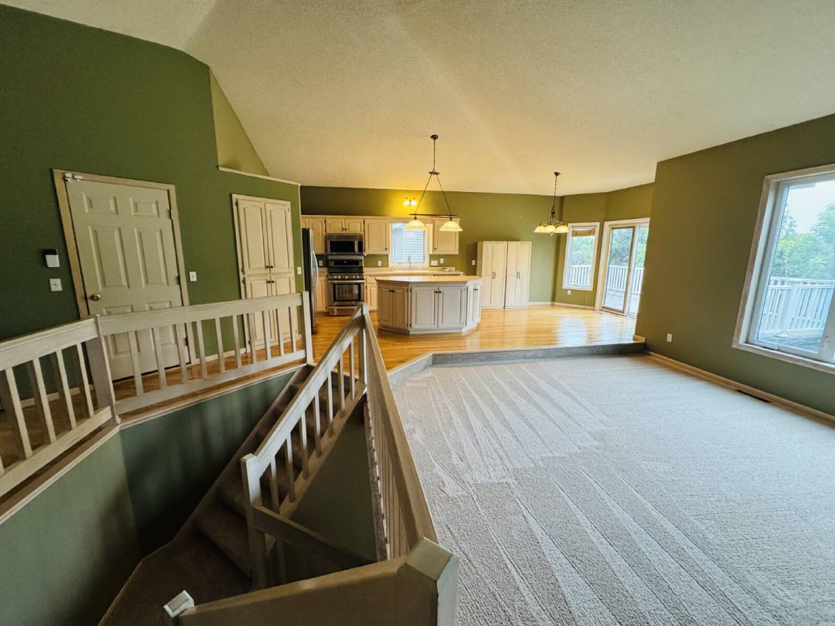 House for rent at 9120 Trotters Lane, Saint Paul, MN 55125