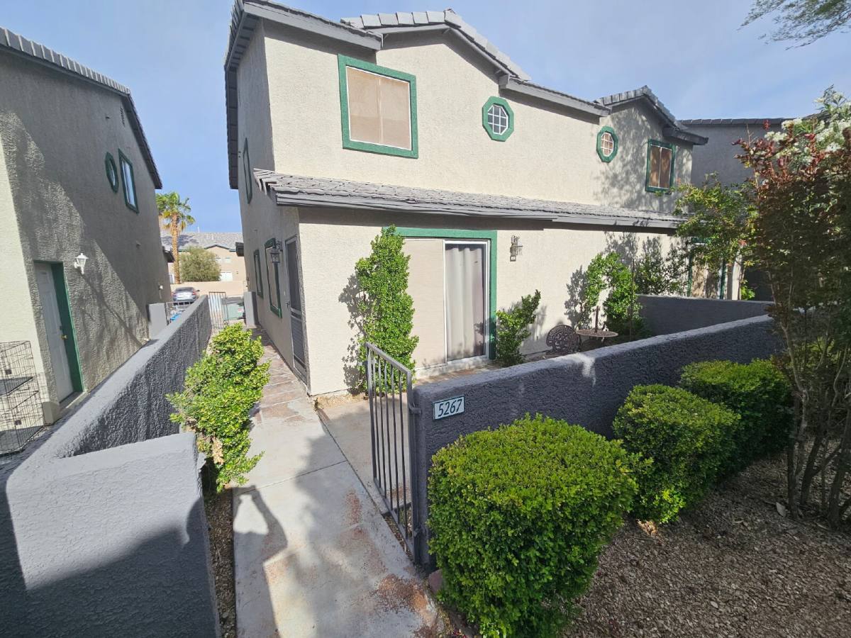 House for rent at 5267 Westwind Rd, Las Vegas, NV 89118