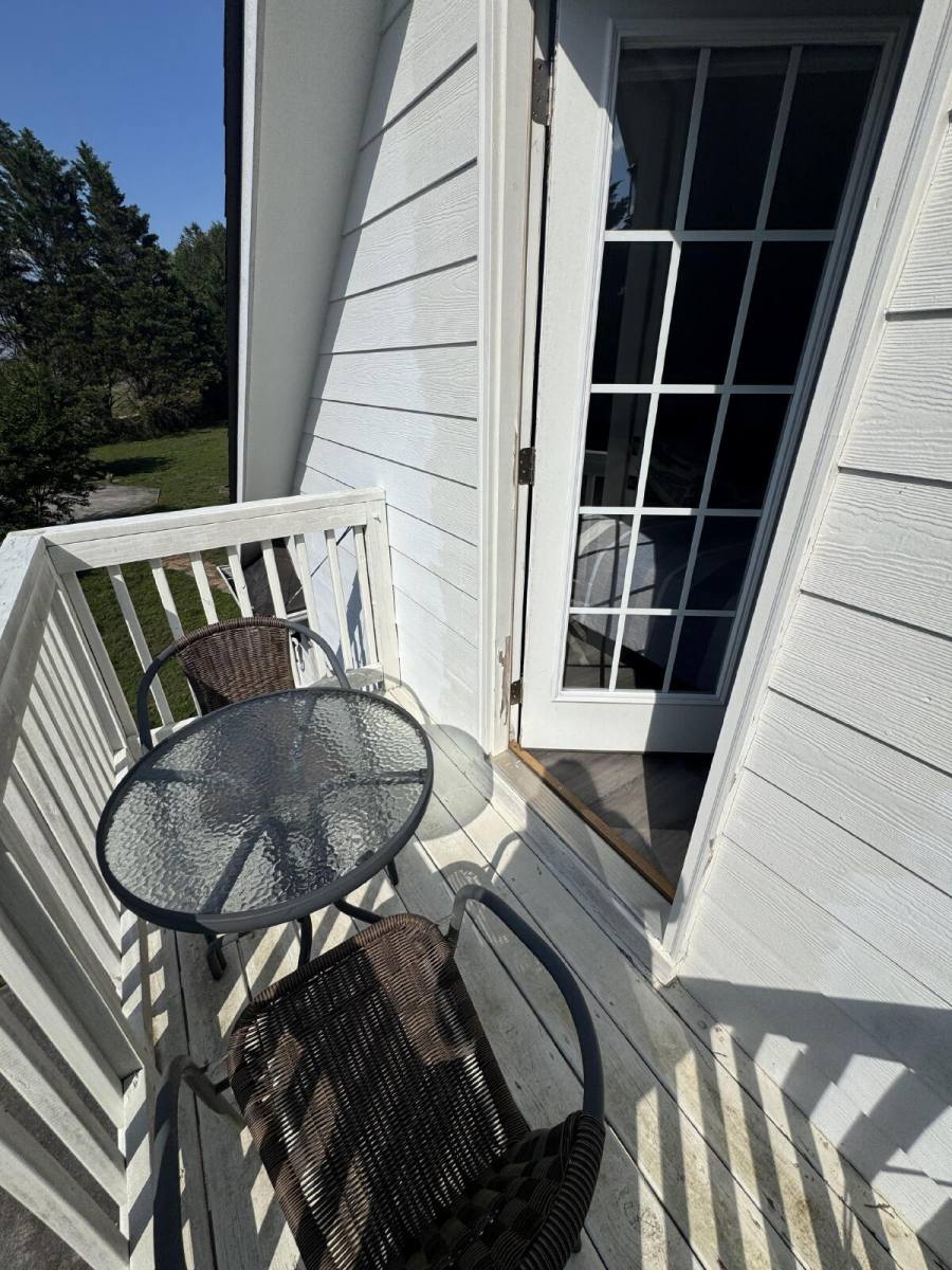 Apartment for rent at 132 County Rd #1026, Valley Head, AL 35989