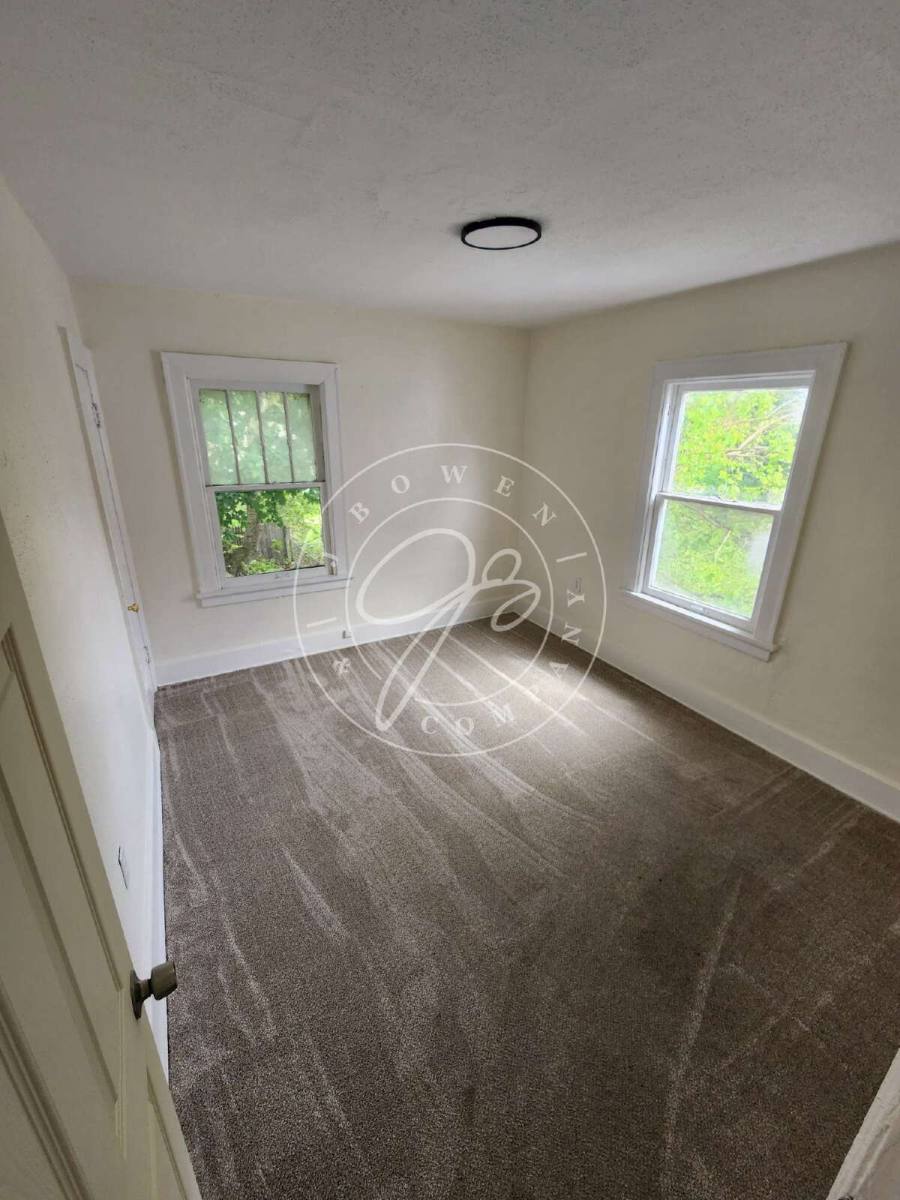House for rent at 1354 Goodale Ave, Toledo, OH 43606