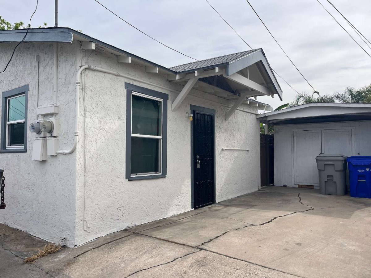 Townhouse for rent at 3610 44th St, San Diego, CA 92105