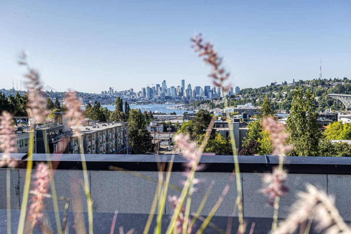 Apartment for rent at 4015 Stone Way, Seattle, WA 98103