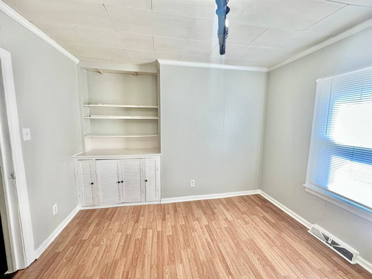 House for rent at 121 Henry St, Chester, SC 29706