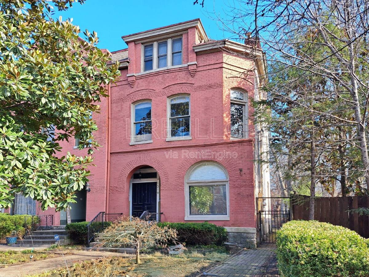 Apartment for rent at 1319 S 2nd St, Louisville, KY 40208