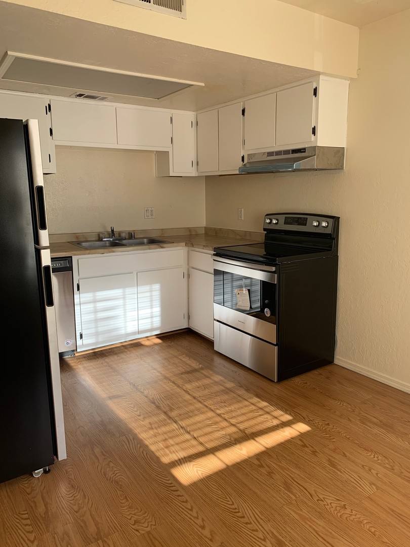 Apartment for rent at 1011 Meadowlark Court, Rio Rancho, NM 87124