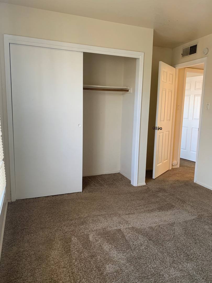 Apartment for rent at 1011 Meadowlark Court, Rio Rancho, NM 87124