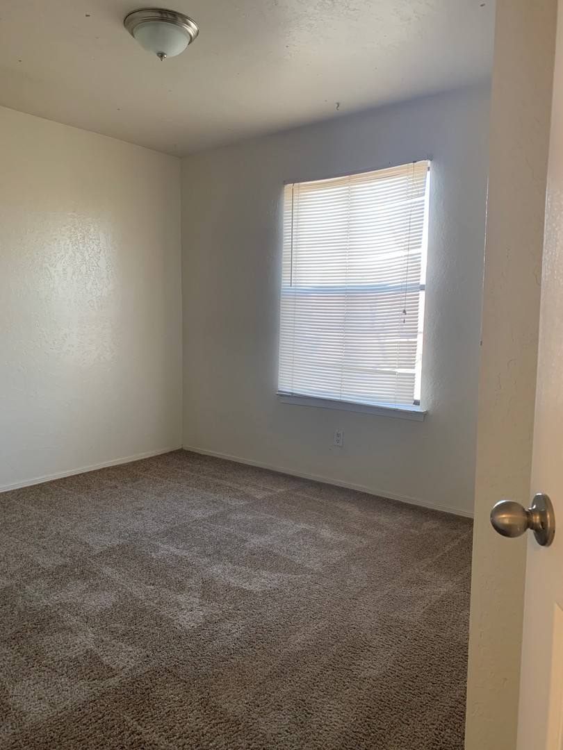 Apartment for rent at 1011 Meadowlark Court, Rio Rancho, NM 87124