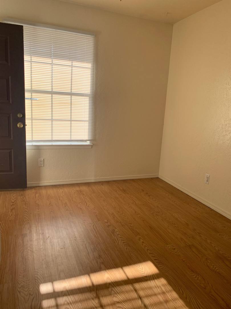 Apartment for rent at 1011 Meadowlark Court, Rio Rancho, NM 87124