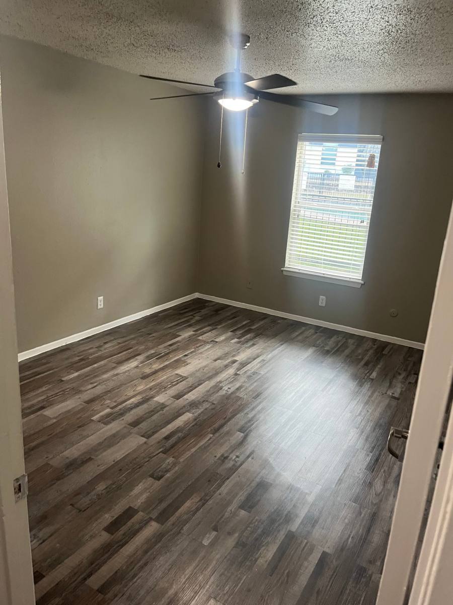 Apartment for rent at 531 Bedford Rd #221, Bedford, TX 76022