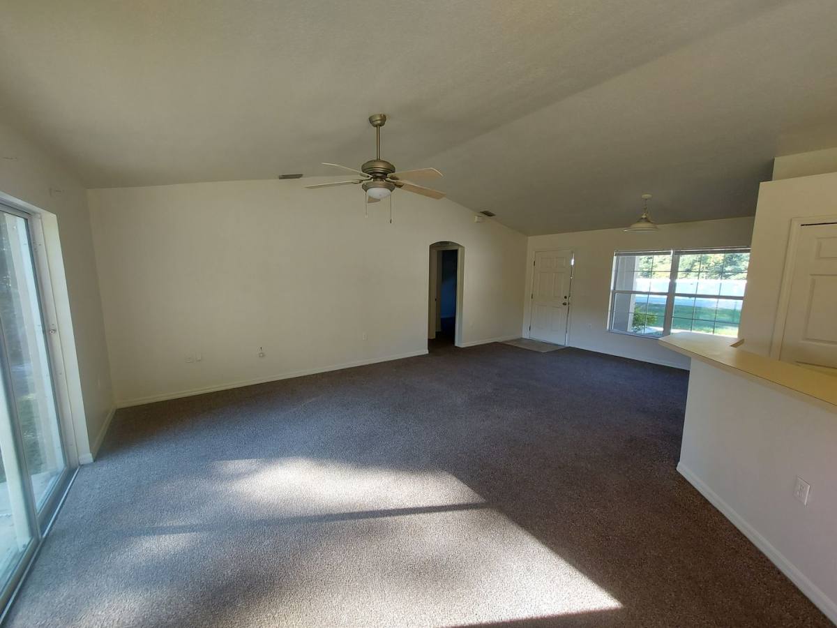 House for rent at 21 Dogwood Dr Pass, Ocala, FL 34472
