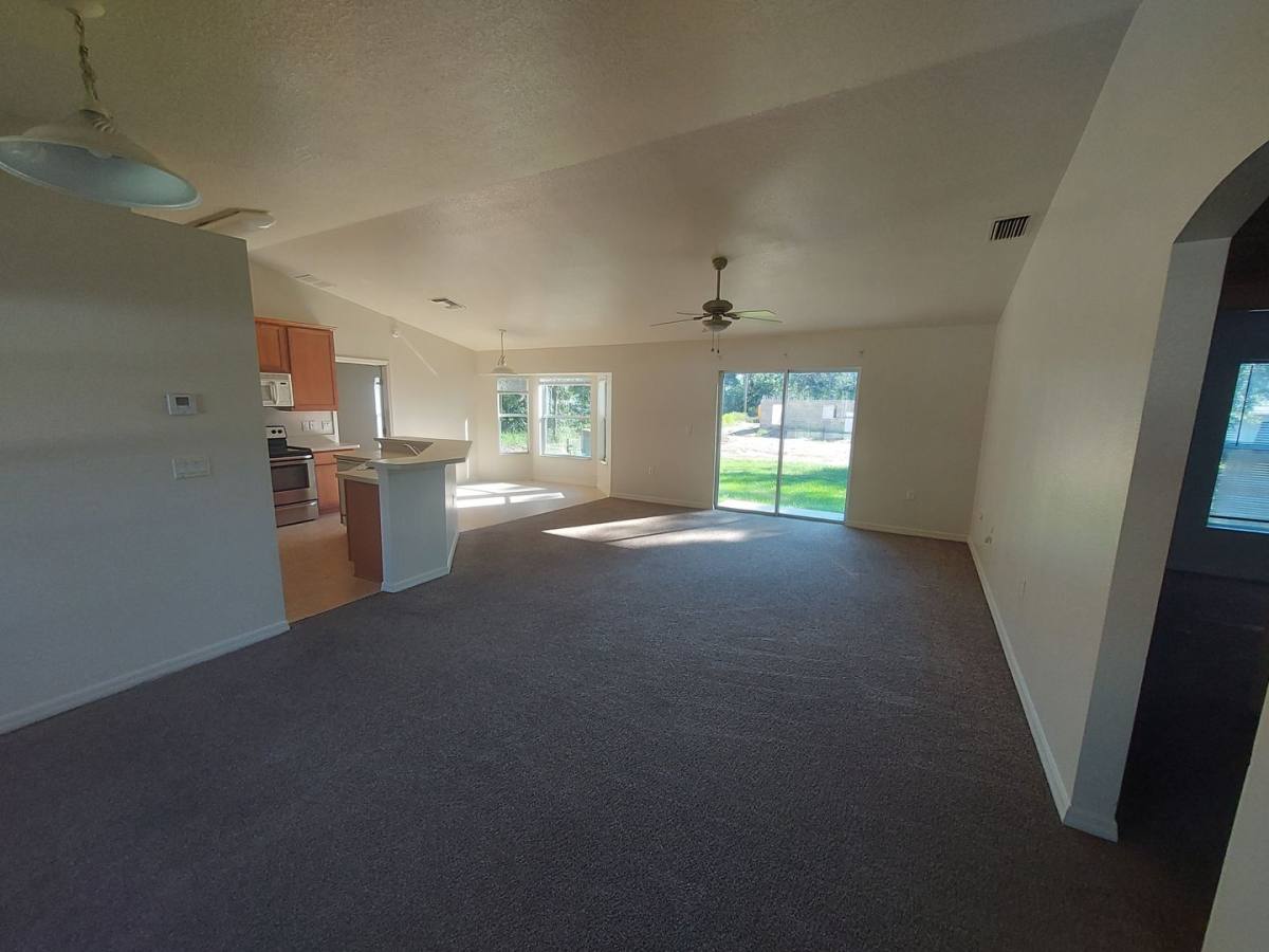 House for rent at 21 Dogwood Dr Pass, Ocala, FL 34472