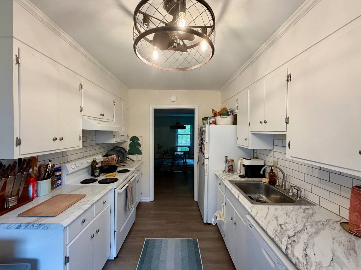 Townhouse for rent at 107 Georgetown Green, Charlottesville, VA 22901