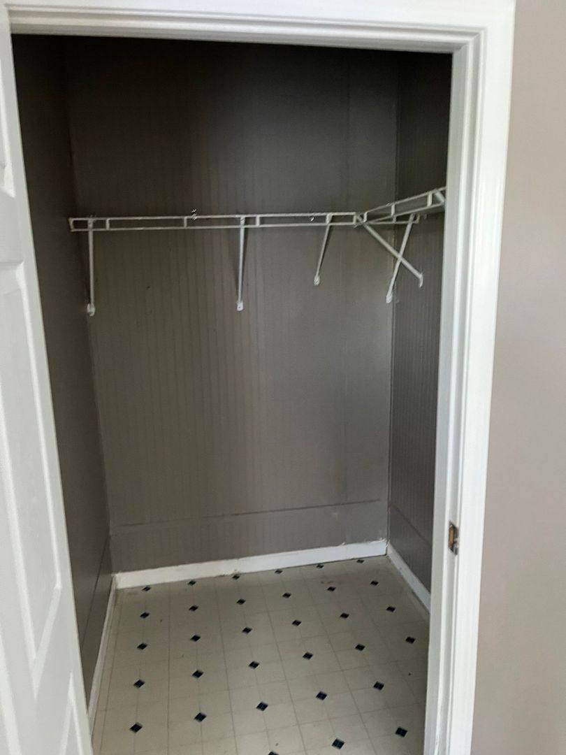Apartment for rent at 914 Holliston Mills, Church Hill, TN 37642