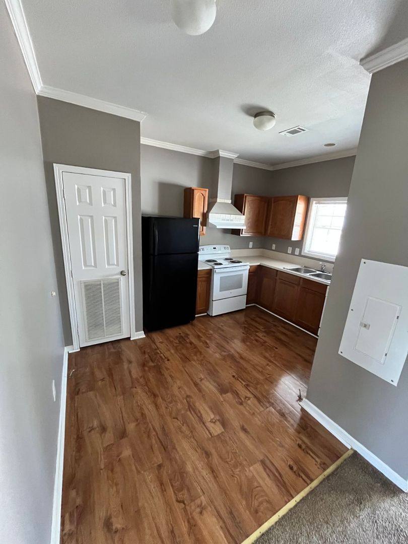 Apartment for rent at 914 Holliston Mills, Church Hill, TN 37642