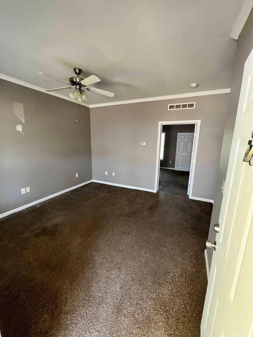 Apartment for rent at 914 Holliston Mills, Church Hill, TN 37642