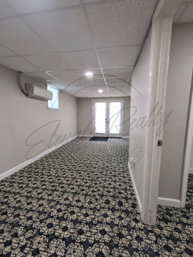 Apartment for rent at 250 McGavock Pike, Nashville, TN 37214