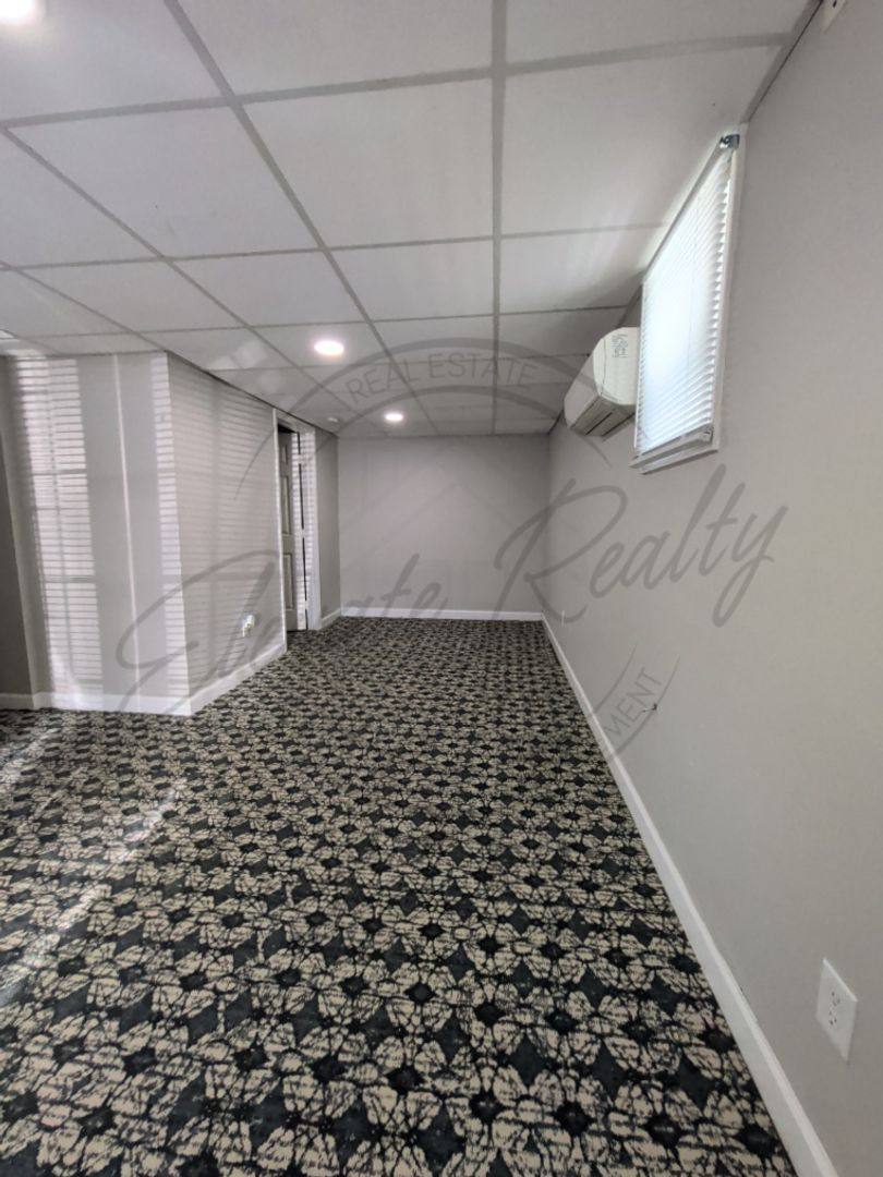 Apartment for rent at 250 McGavock Pike, Nashville, TN 37214