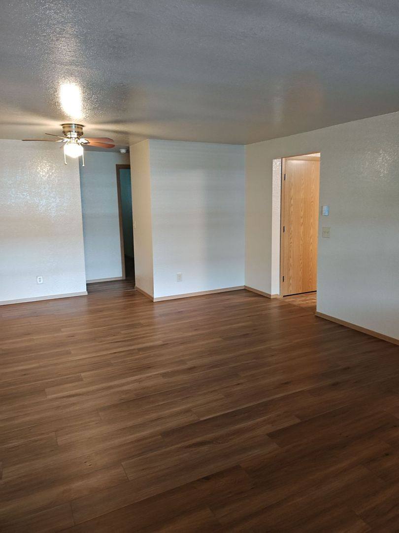 Apartment for rent at 1321 N 26th St, Mount Vernon, WA 98273