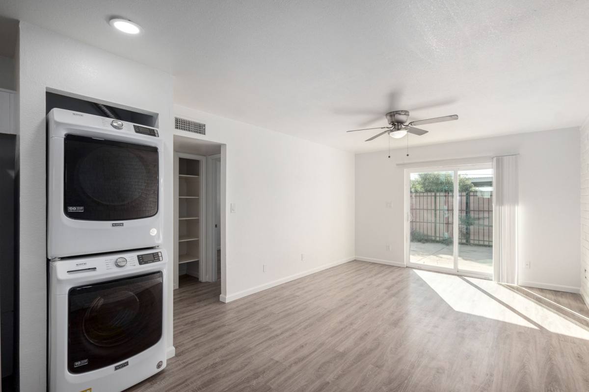 Apartment for rent at 2001 W Morten Ave, Phoenix, AZ 85021