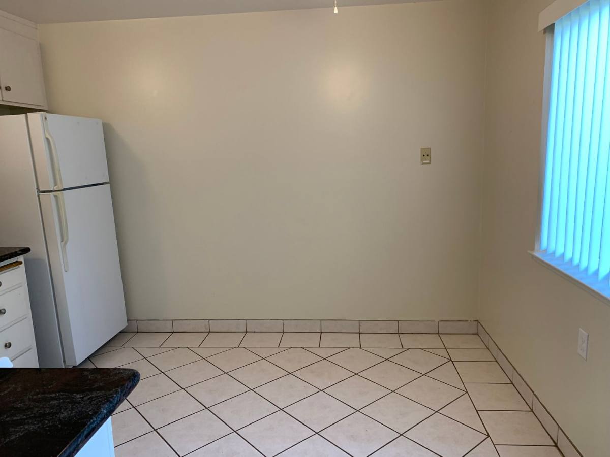 Apartment for rent at 1089 Oakmont Dr, San Jose, CA 95117