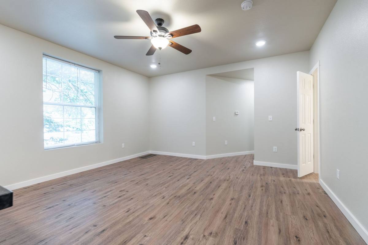 Apartment for rent at 744 S Main Ave, Springfield, MO 65806