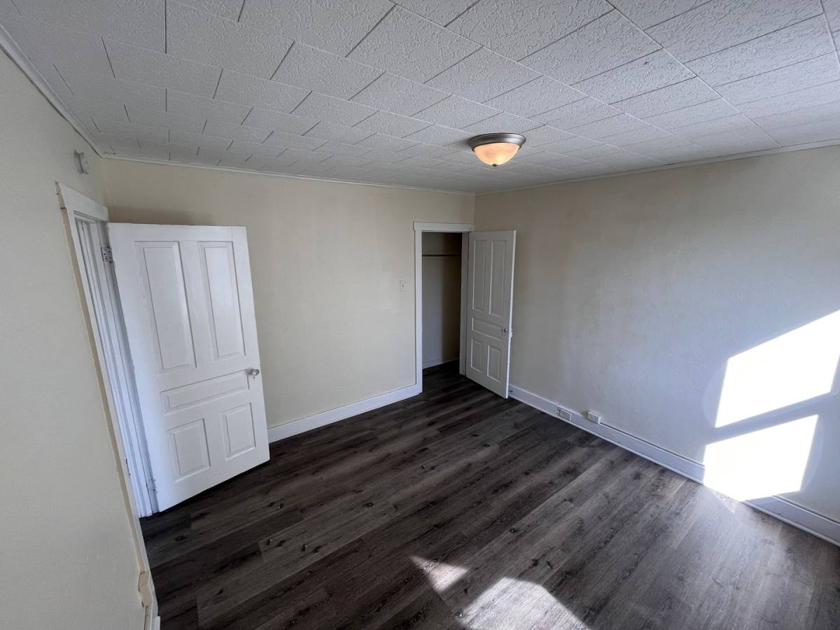 Apartment for rent at 1606-1608 Newport Ave, Northampton, PA 18067