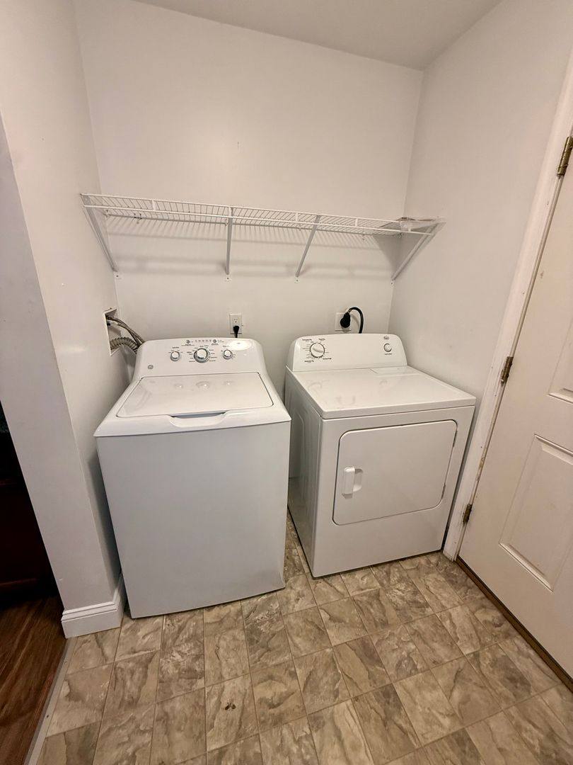 Apartment for rent at 315 Clearfield St, Bethlehem, PA 18017