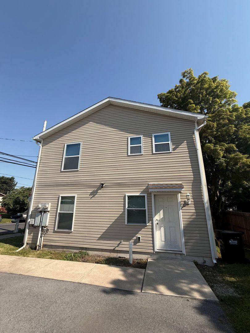 Apartment for rent at 315 Clearfield St, Bethlehem, PA 18017