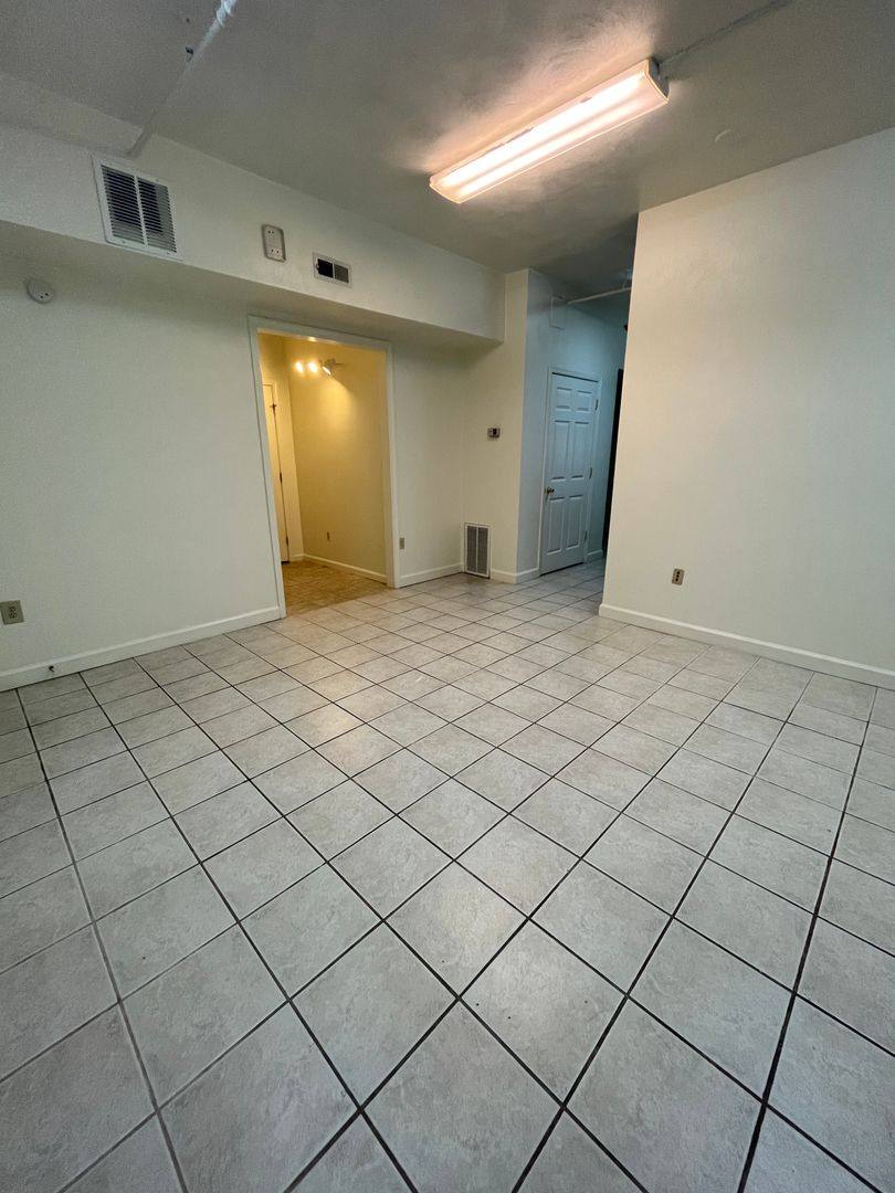 Apartment for rent at 106-B Collegiate Court, Blacksburg, VA 24060
