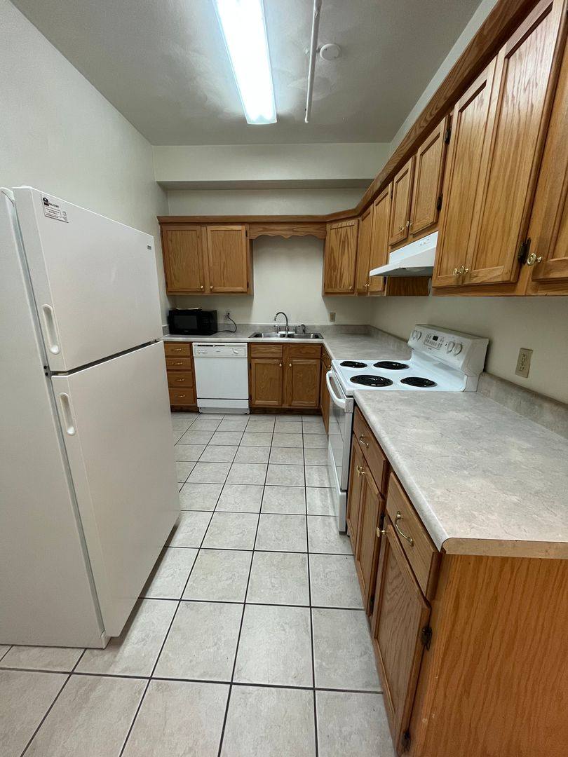 Apartment for rent at 106-B Collegiate Court, Blacksburg, VA 24060