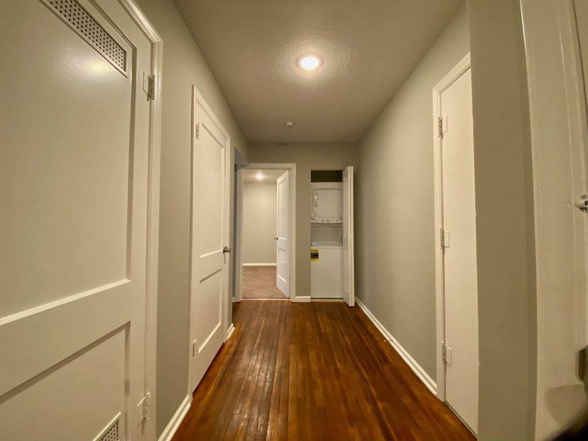 Apartment for rent at 112 W 51st St, Kansas City, MO 64112