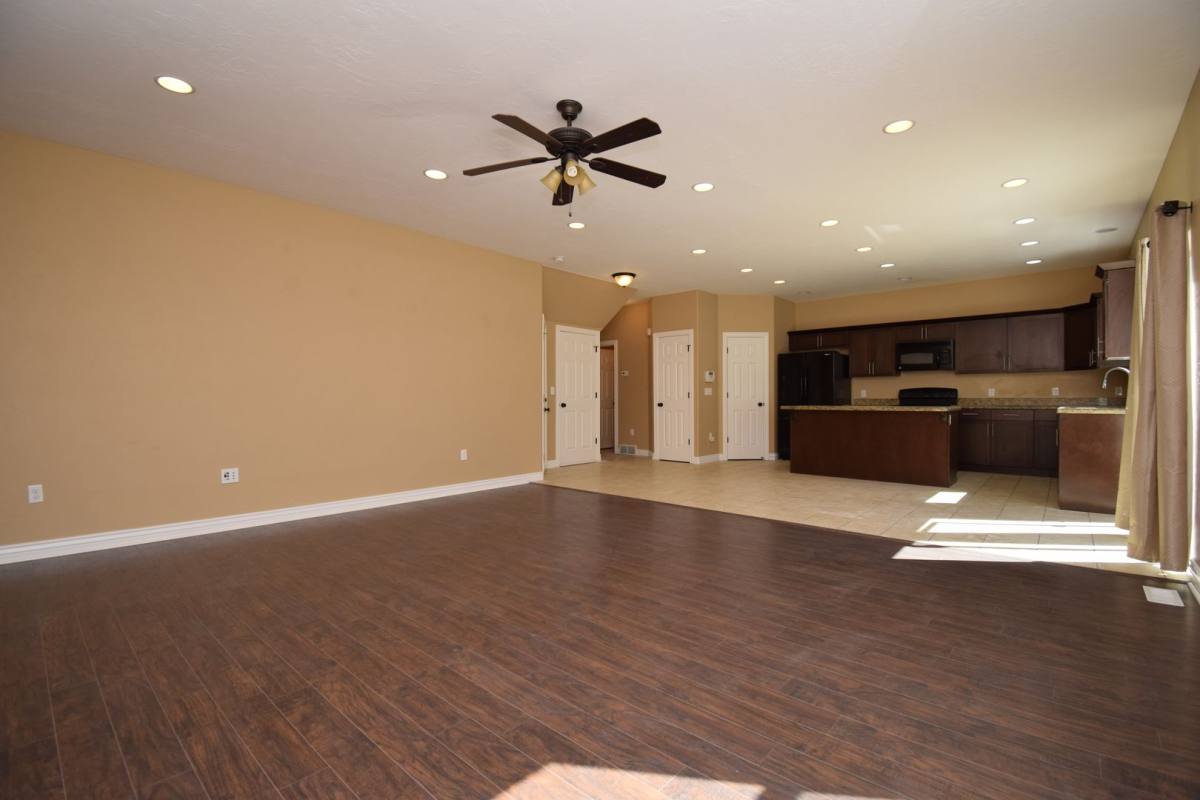 House for rent at 913 Delorean Lane, Midvale, UT 84047