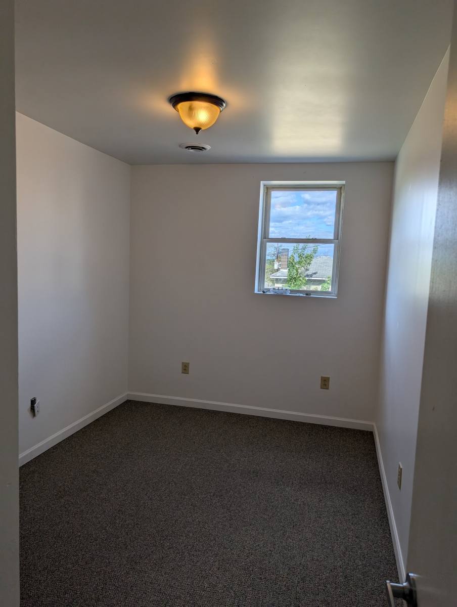 Apartment for rent at 1136 Allegheny St #1, Jersey Shore, PA 17740